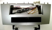 Load image into Gallery viewer, Toyota Solara 2004-2008 Radio Installation Package